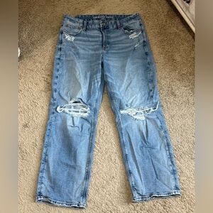 American Eagle Outfitters Distressed Curvy Straight Jeans
